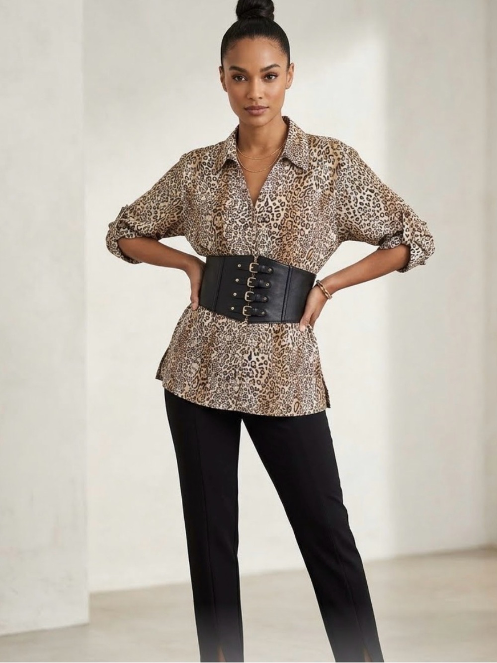 Donnkenny Beige Leopard Print Button-Front Women’s Top